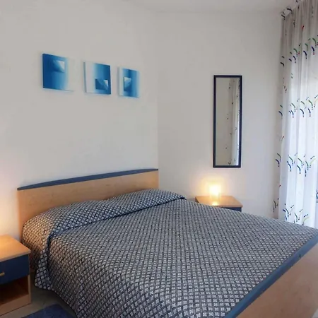 In 42761 Λινιάνο Σαμπιαντόρο